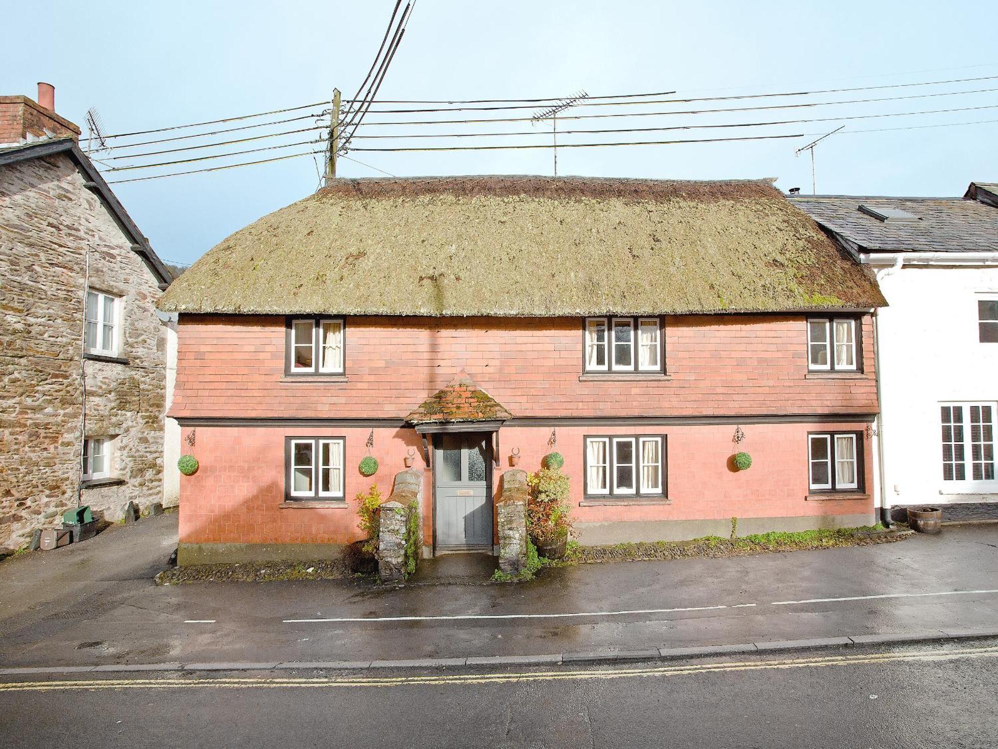 The Boot Villa Dulverton Exterior photo
